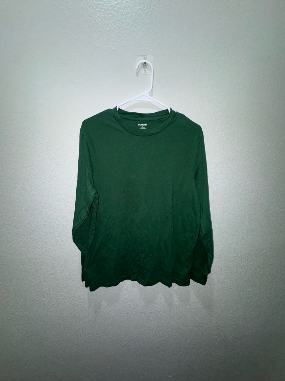 Old Navy Men's Long-Sleeve Crewneck Tee in Forest Green